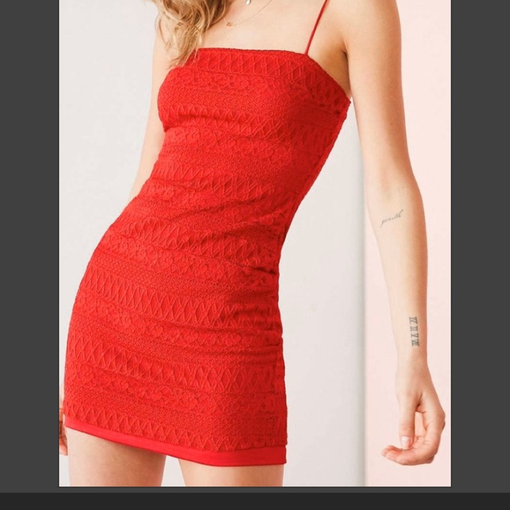 Kimchi Blue Lace Body-con Dress